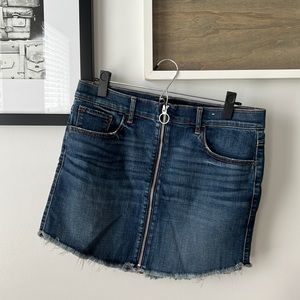 Denim Skirt with Zipper